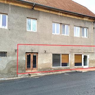 Pronájem obchodu 64 m² Čeradice