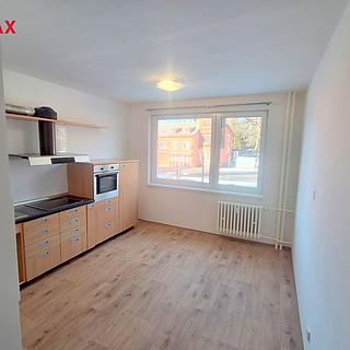 Pronájem bytu 1+1 38 m&sup2; Volary