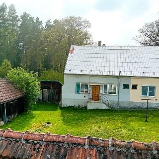 Prodej bytu 2+1 58 m² Chlum u Třeboně, 