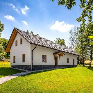 Prodej rodinného domu 182 m² Čestice