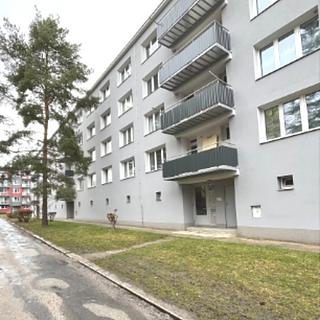Pronájem bytu 2+1 51 m&sup2; Jindřichův Hradec