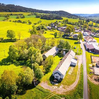 Prodej zemědělské usedlosti 1 400 m² Vacov