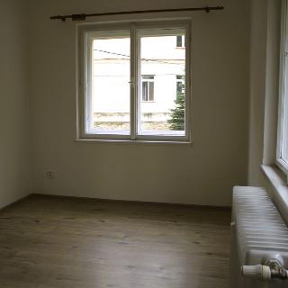 Pronájem bytu 3+kk 64 m² Střížovice