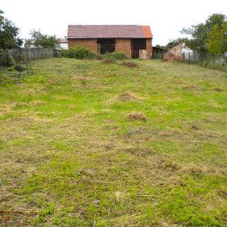 Prodej stavební parcely Slatina