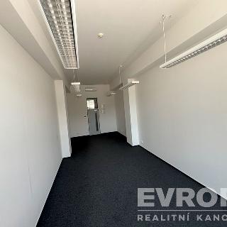 Pronájem kanceláře 26 m² Zlín