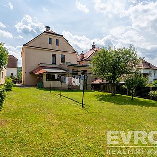 Prodej rodinného domu 270 m&sup2; Trutnov