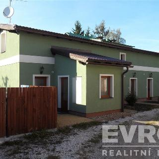 Pronájem bytu 2+kk 40 m² Vrchlabí, Dělnická