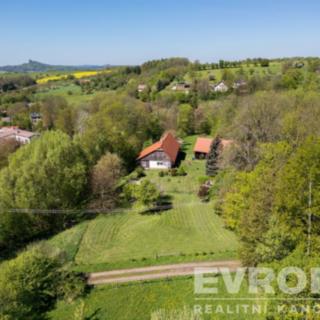 Prodej chalupy 130 m² Holenice