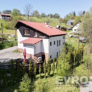 Prodej rodinného domu 234 m² Jestřabí v Krkonoších