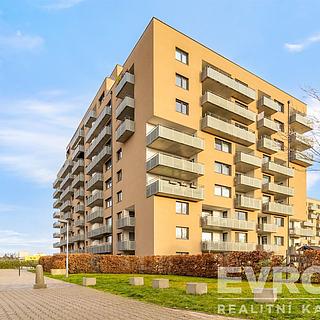 Prodej bytu 3+kk 98 m&sup2; Praha