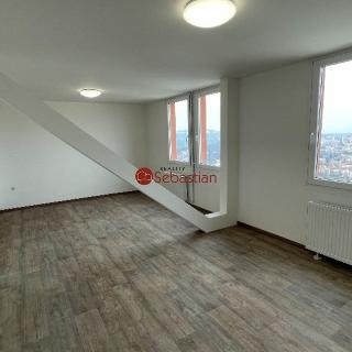 Pronájem bytu 2+1 57 m² Teplice, Antonína Sochora