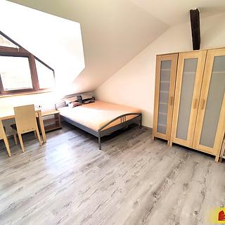 Pronájem bytu 1+kk, garsoniery 28 m&sup2; Brno