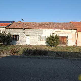 Prodej rodinného domu 391 m&sup2; Jevišovka