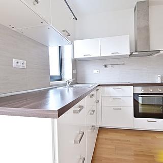 Pronájem bytu 3+kk 68 m² Brno