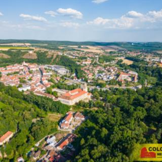Prodej zahrady 1 800 m² Moravský Krumlov, 