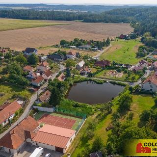 Prodej stavební parcely 1475 m² Přibyslavice