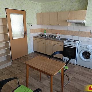 Pronájem bytu 1+kk, garsoniery 25 m² Letovice