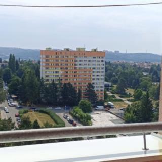 Pronájem bytu 1+1 32 m² Brno Lesná