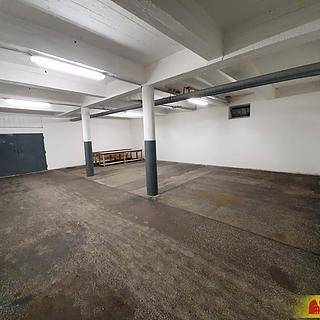 Pronájem skladu 166 m&sup2; Znojmo