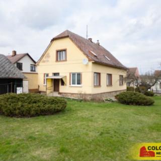 Prodej rodinného domu 150 m² Šumná