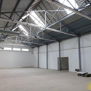 Pronájem obchodu 400 m&sup2; Znojmo