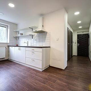 Pronájem bytu 2+1 69 m&sup2; Uherský Brod