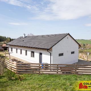 Prodej chalupy 125 m² Boskovštejn, 