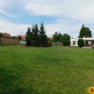Prodej stavební parcely 1454 m&sup2; Medlice