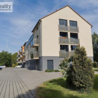 Pronájem bytu 3+kk 77 m² Plzeň