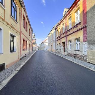 Prodej rodinného domu 250 m² Klášterec nad Ohří