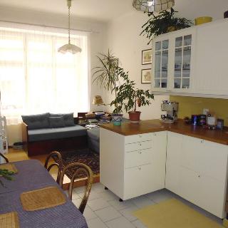 Prodej bytu 2+1 76 m² Praha, 