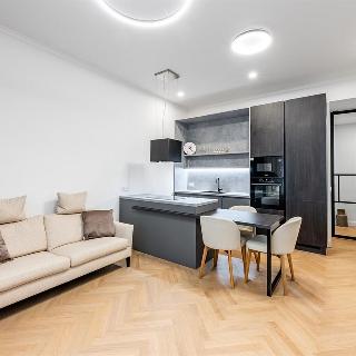 Prodej bytu 2+kk 53 m² Praha, 