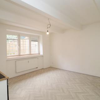 Pronájem bytu 2+kk 62 m² Praha, 