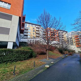 Prodej bytu 1+kk, garsoniery 35 m&sup2; Praha