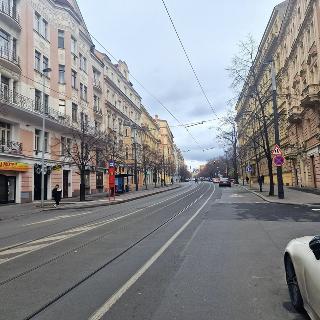 Prodej činžovního domu 715 m² Praha, 