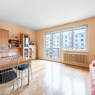 Prodej bytu 3+1 60 m² Praha, 