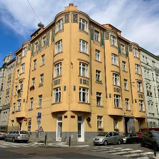 Pronájem bytu 3+kk 75 m² Praha, 