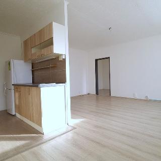 Prodej bytu 4+kk 80 m² Čáslav, 