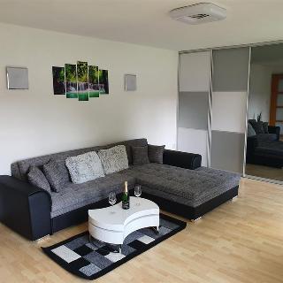 Prodej bytu 3+1 100 m² Lipno nad Vltavou, 