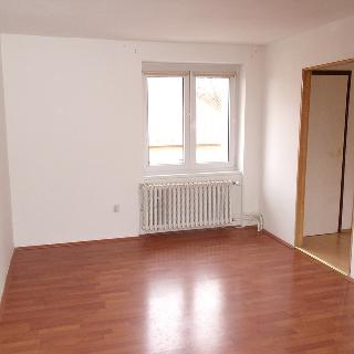 Prodej bytu 3+1 83 m² Horní Planá, 