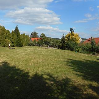 Prodej stavební parcely 1314 m&sup2; Borovany