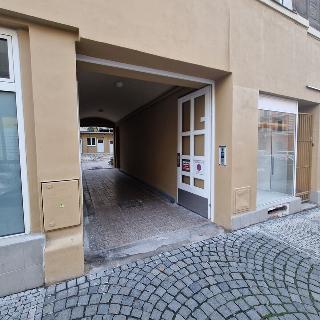 Prodej parkovacího místa 13 m² Praha, 