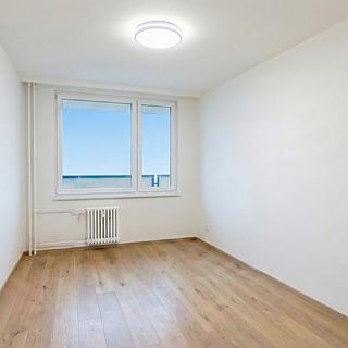 Prodej bytu 4+kk 81 m&sup2; Praha
