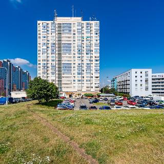 Prodej bytu 4+1 91 m² Praha, 