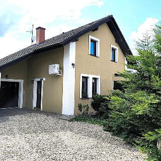 Prodej rodinného domu 198 m² Sokoleč