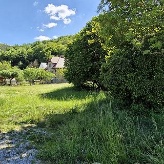 Prodej stavební parcely 1394 m&sup2; Srbsko