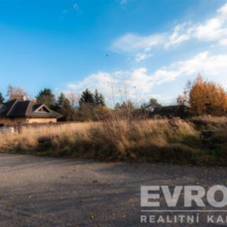 Prodej stavební parcely 590 m² Květnice