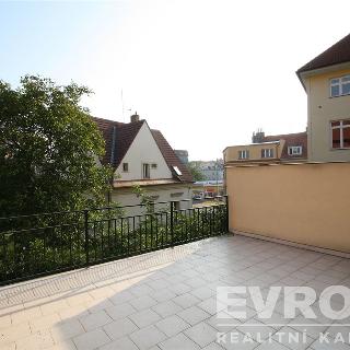 Pronájem bytu 3+kk 75 m² Praha, Benická