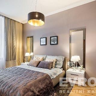 Prodej bytu 2+kk 57 m² Praha, Magistrů