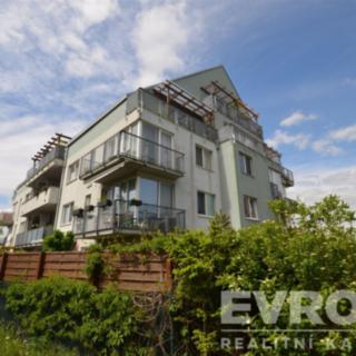 Pronájem bytu 3+kk 60 m² Praha